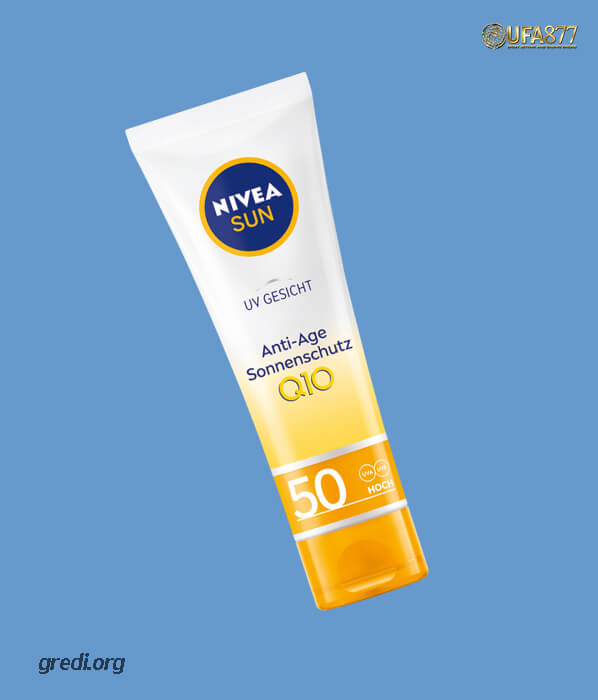 NIVEA Sun UV Face – Soothing Sensitive – Sun Cream SPF50+