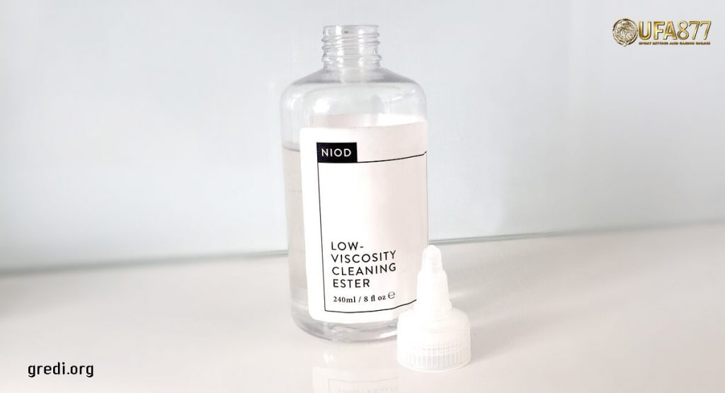 Niod – LOW-VISCOSITY CLEANING ESTER 