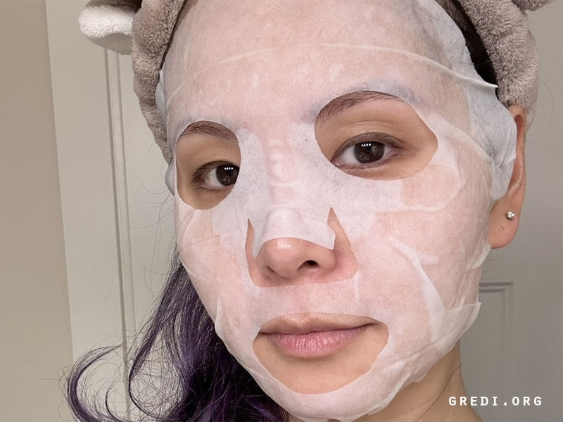 Smileyworld Moisturizing Face Sheet Mask