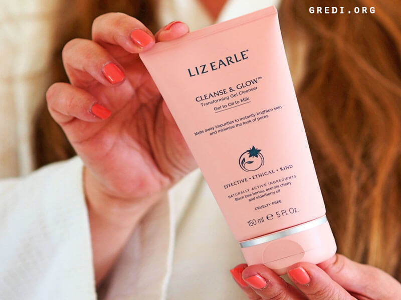 Cleanse & Glow transforming gel cleanser