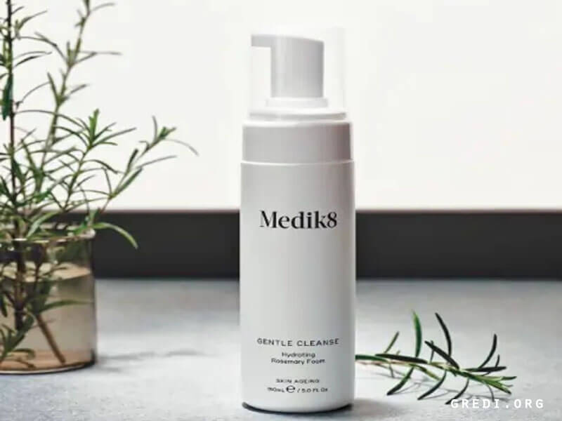 Medik8 Gentle Cleanse
