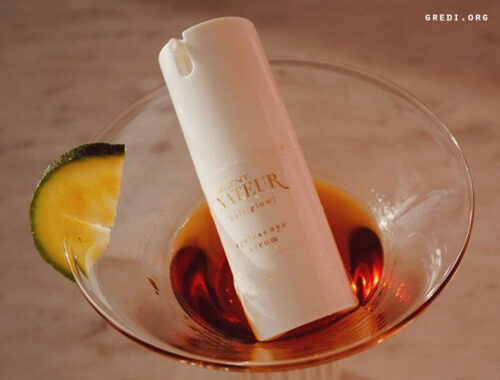 Holi Glow Eye Serum